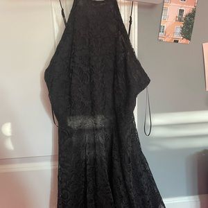 kimchi blue size small black lace dress; 3 buttons & sight opening in back